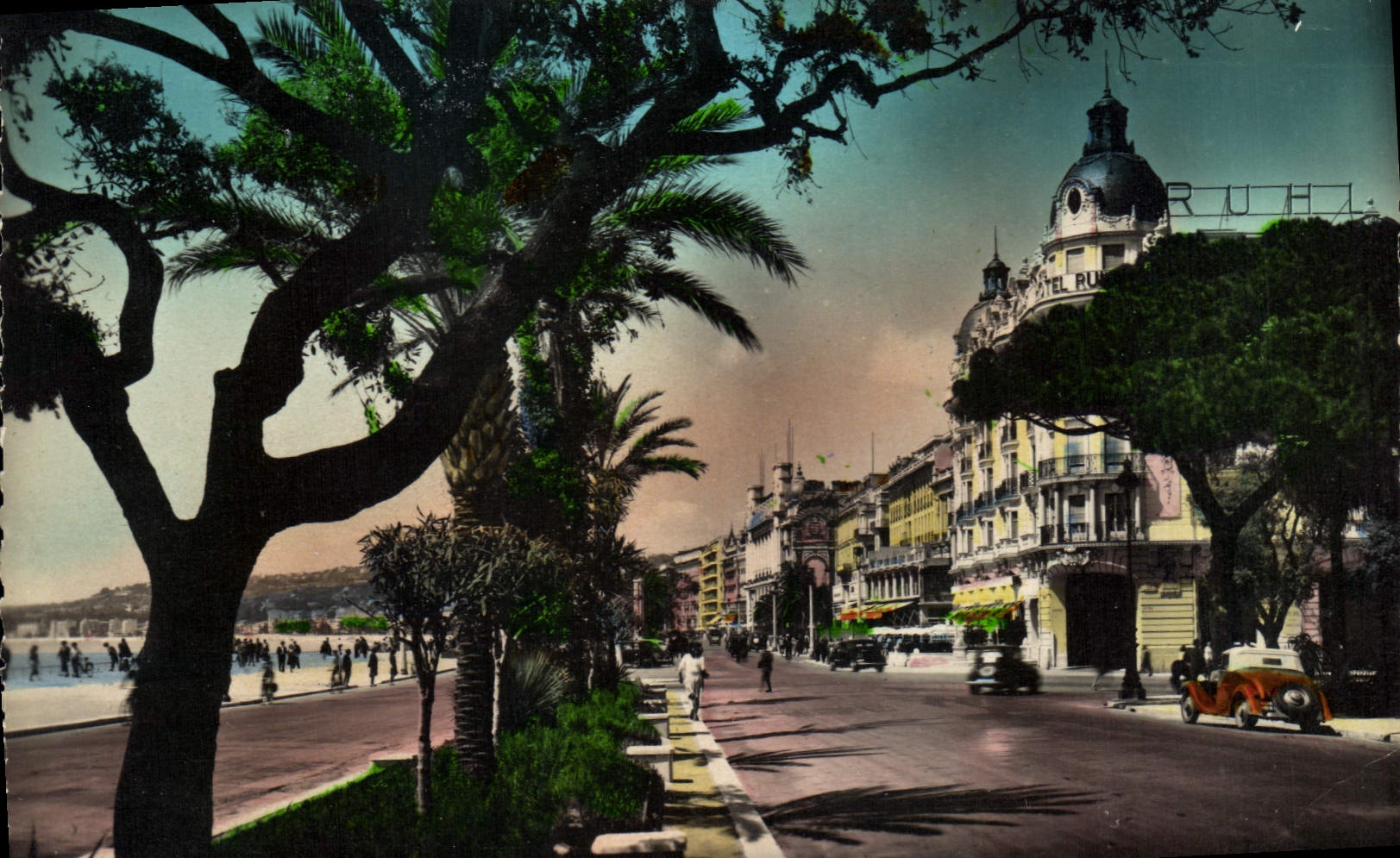 CPA Nice La promenade des Anglais et l'Hotel Ruhl 