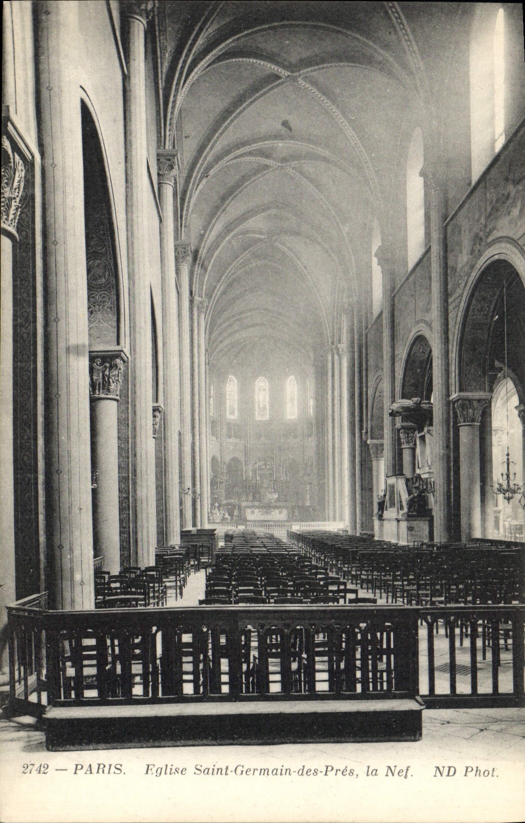 CPA Paris Eglise Saint Germain des pres la Nef 