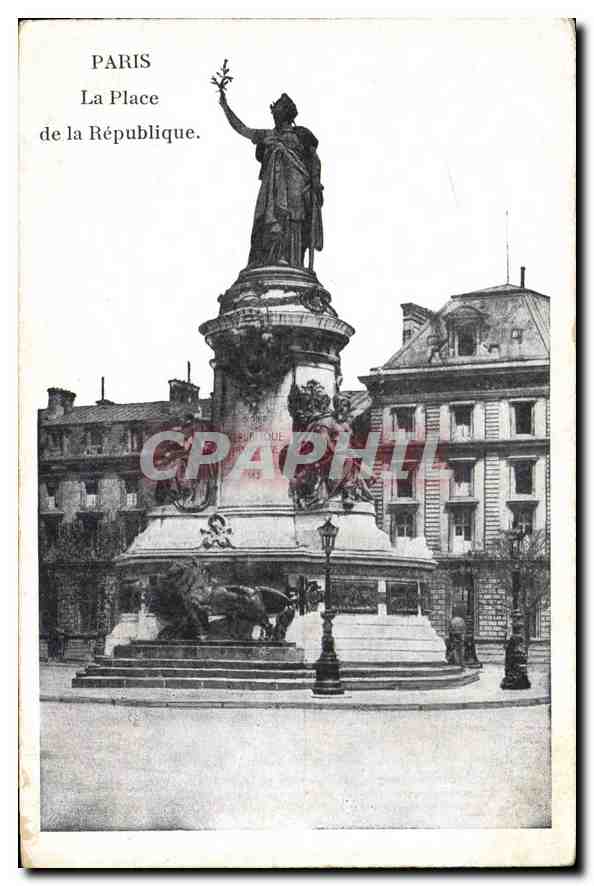 CPA Paris la Place de la Republique 
