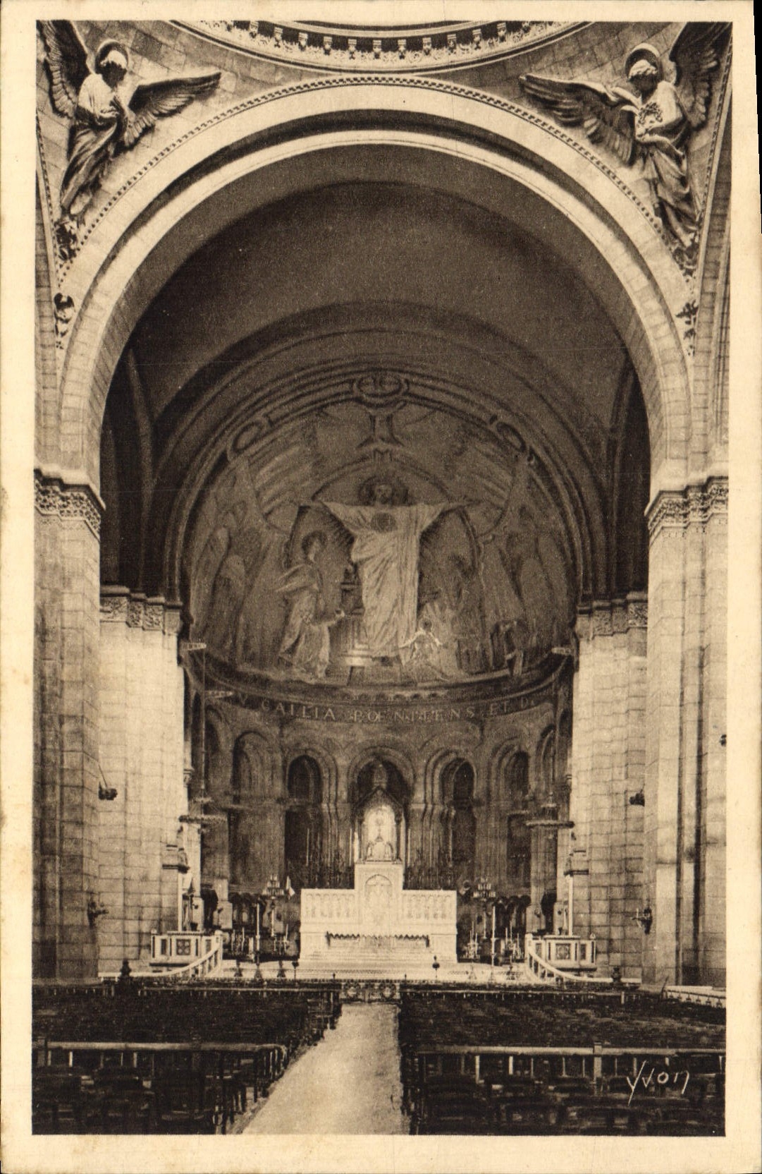Basilique du Sacré-Cœur de Montmartre — Le Chœur et la Nef — Éditions d'Art Yvon