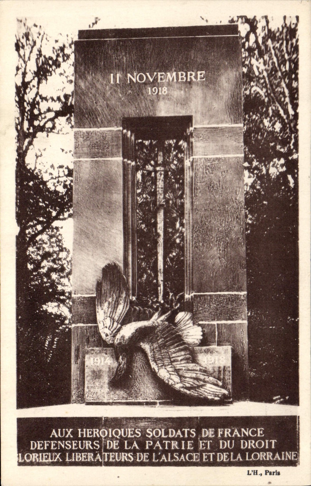 CPA Foret de Compiegne Clairiere de l'Armistice monument du Matin Par Ed Brandt 