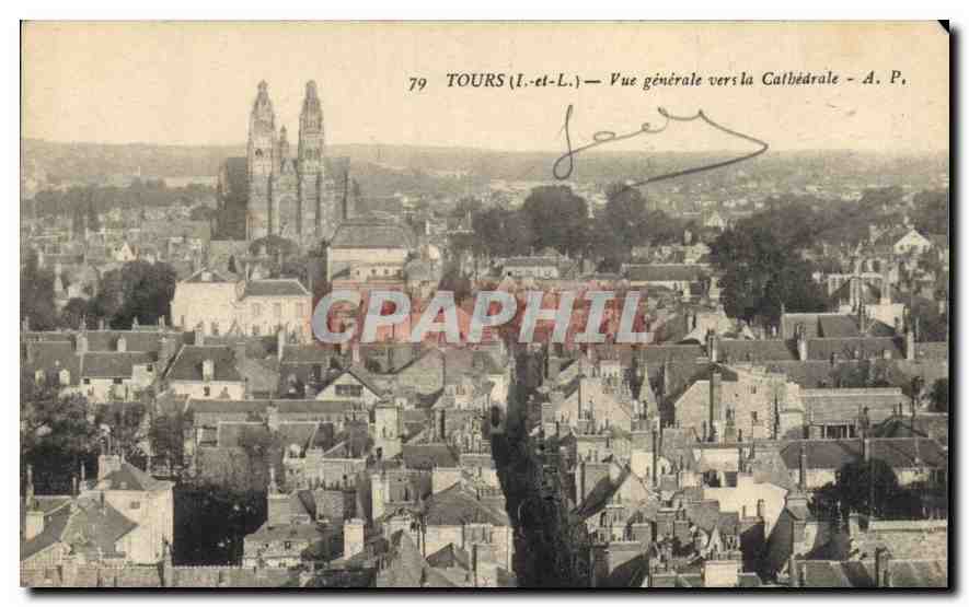 CPA Tours I et L vue generale vers la Cathedrale 
