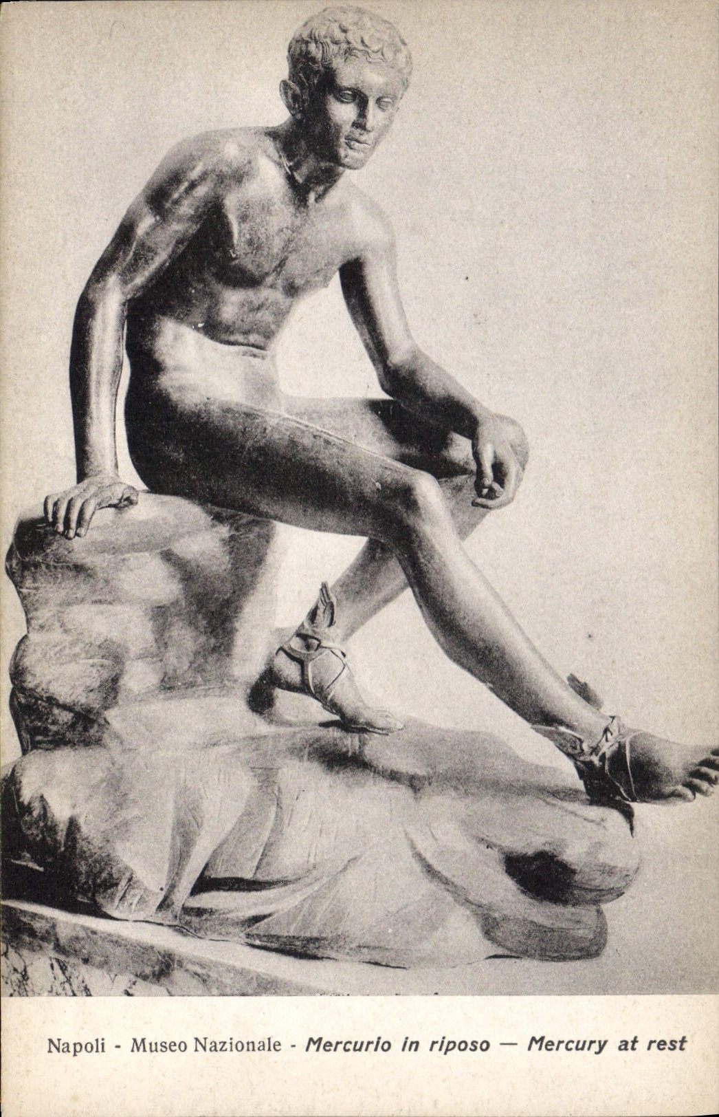 CPA Napoli Museo Nazionale Mercurio in Riposo 
