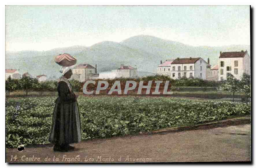 CPA Centre de la France Les Monts d'Auvergne 