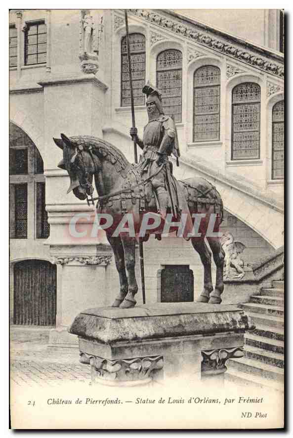 CPA Chateau de Pierrefonds Statue de Louis d'Orleans par Fremiet 