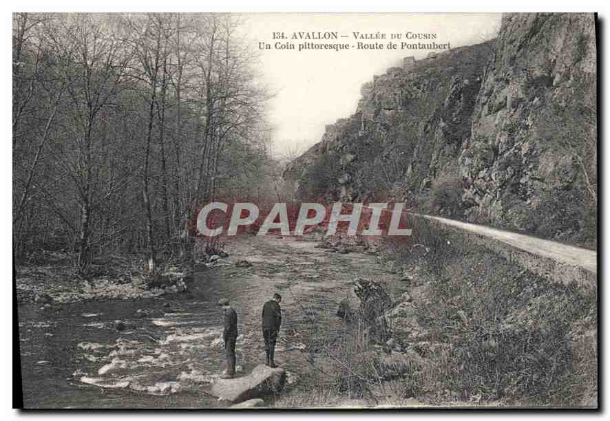 Avallon — Vallée du Cousin — Un Coin pittoresque — Route de Pontaubert