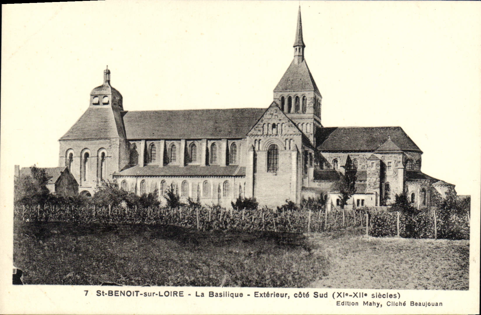 St-BENOIT-sur-LOIRE - Die Basilika - Äußeres, Südseite (11. bis 12. Jahrhundert) - Ausgabe Mahy, Foto von Beaujouan