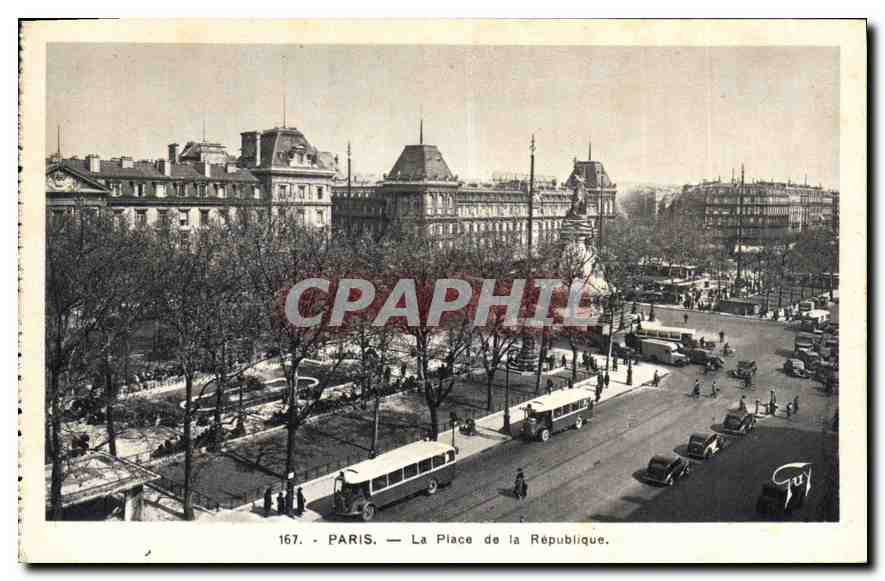 CPA Paris La Place de la Republique 