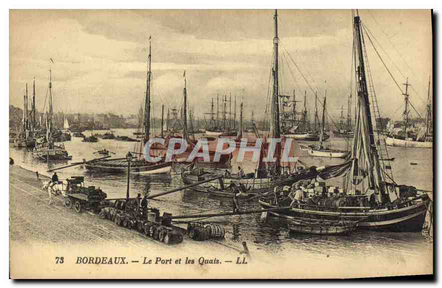 Bordeaux — Le Port et les Quais — LL