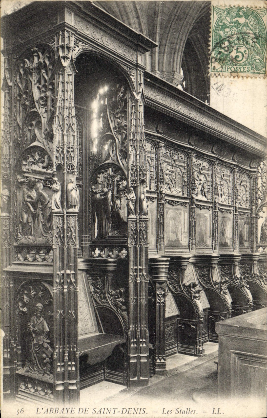 CPA L'Abbaye de Saint Denis Les Stalles 