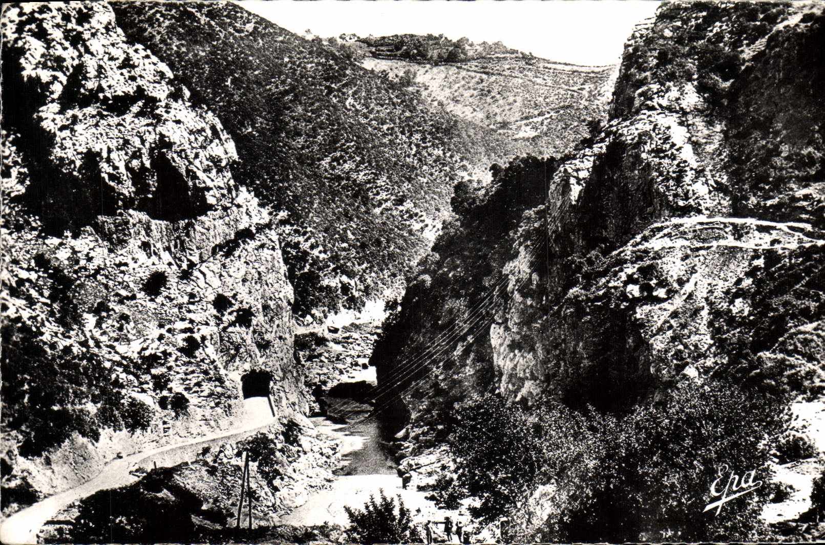 Gorges de Palestro — et le Tunnel — Editions Photo-Africaine, Alger
