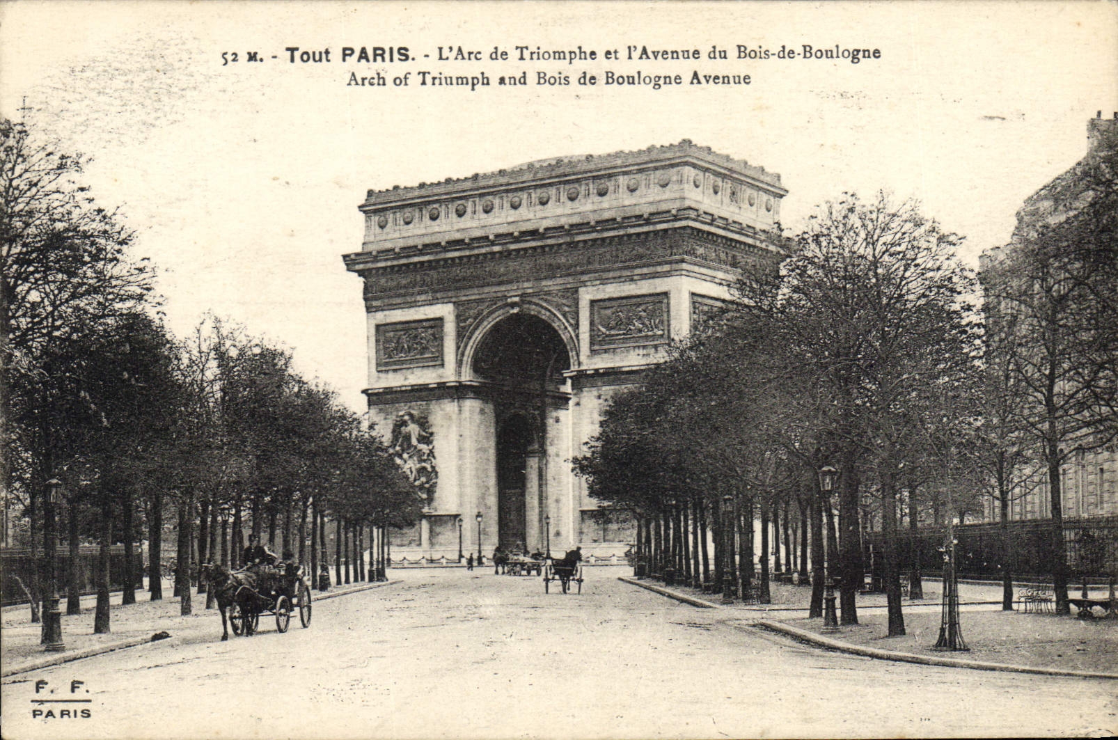 CPA Tout Paris L'Arc de Triomphe et l'Avenue du Bois de Boulogne 