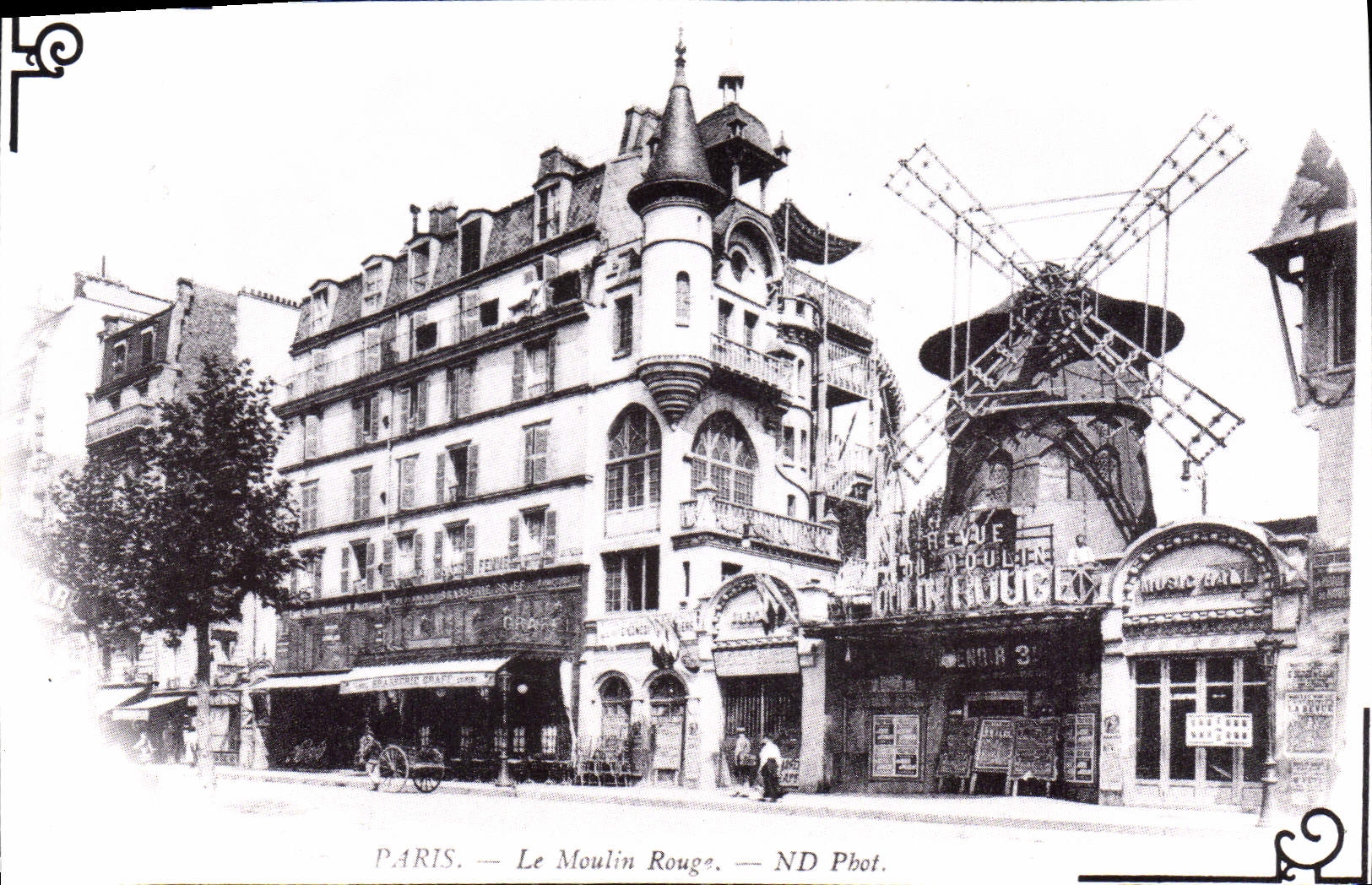 REPRO Paris Le Moulin Rouge 