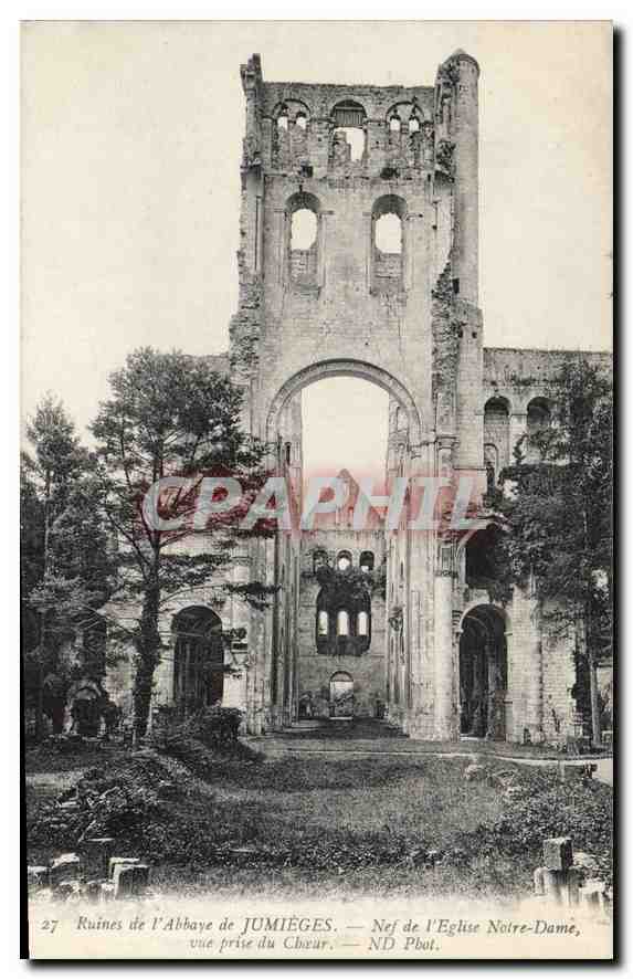 Ruines de l'Abbaye de Jumièges — Nef de l'Église Notre-Dame — ND Pbot.