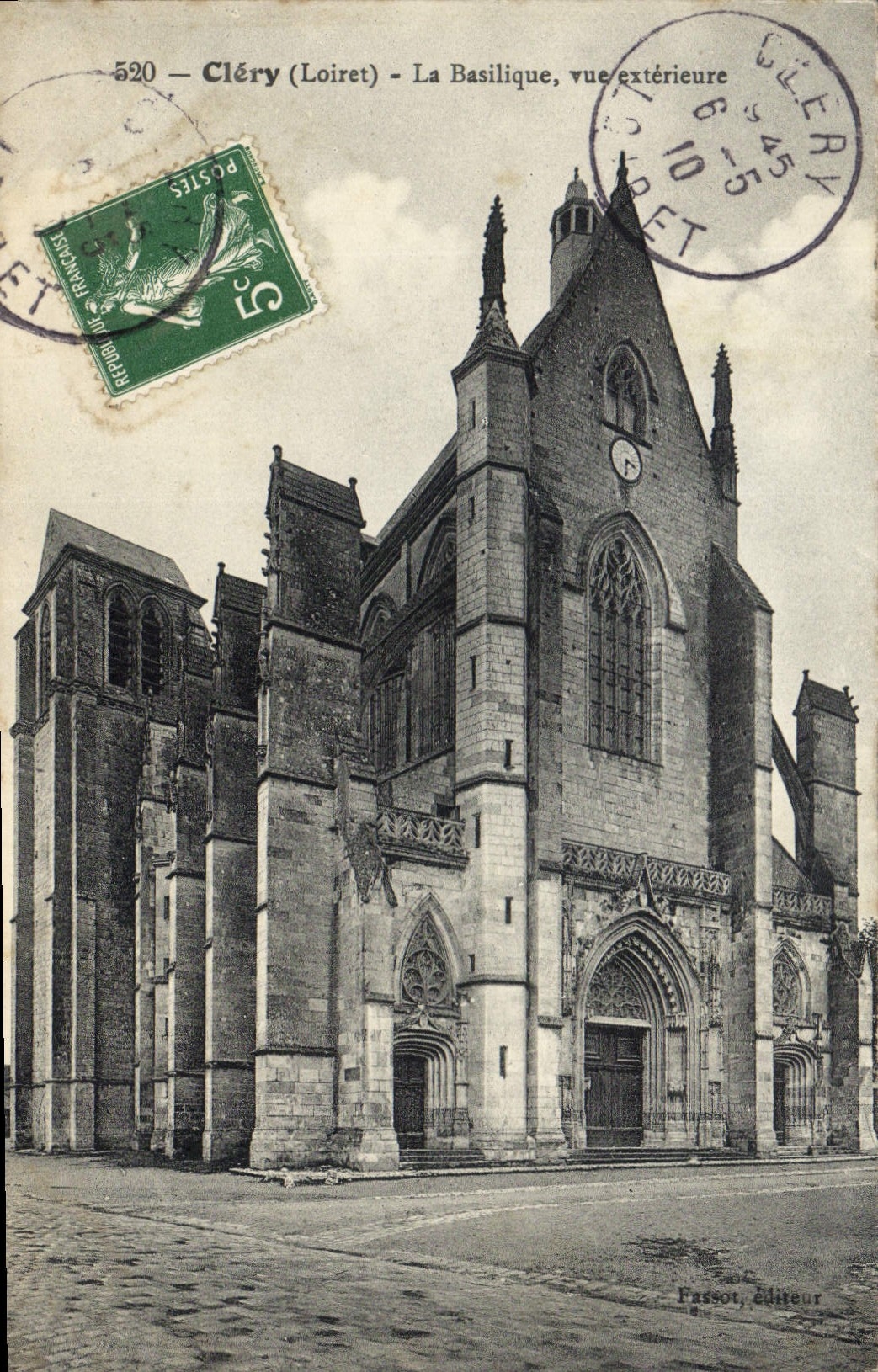 Cléry (Loiret) — La Basilique, vue extérieure — Fassot, éditeur, n°520