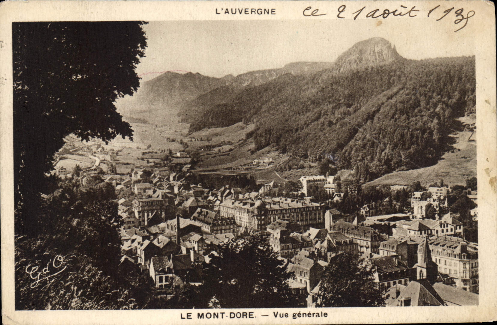 CPA L'Auvergne le Mont Dore vue generale 