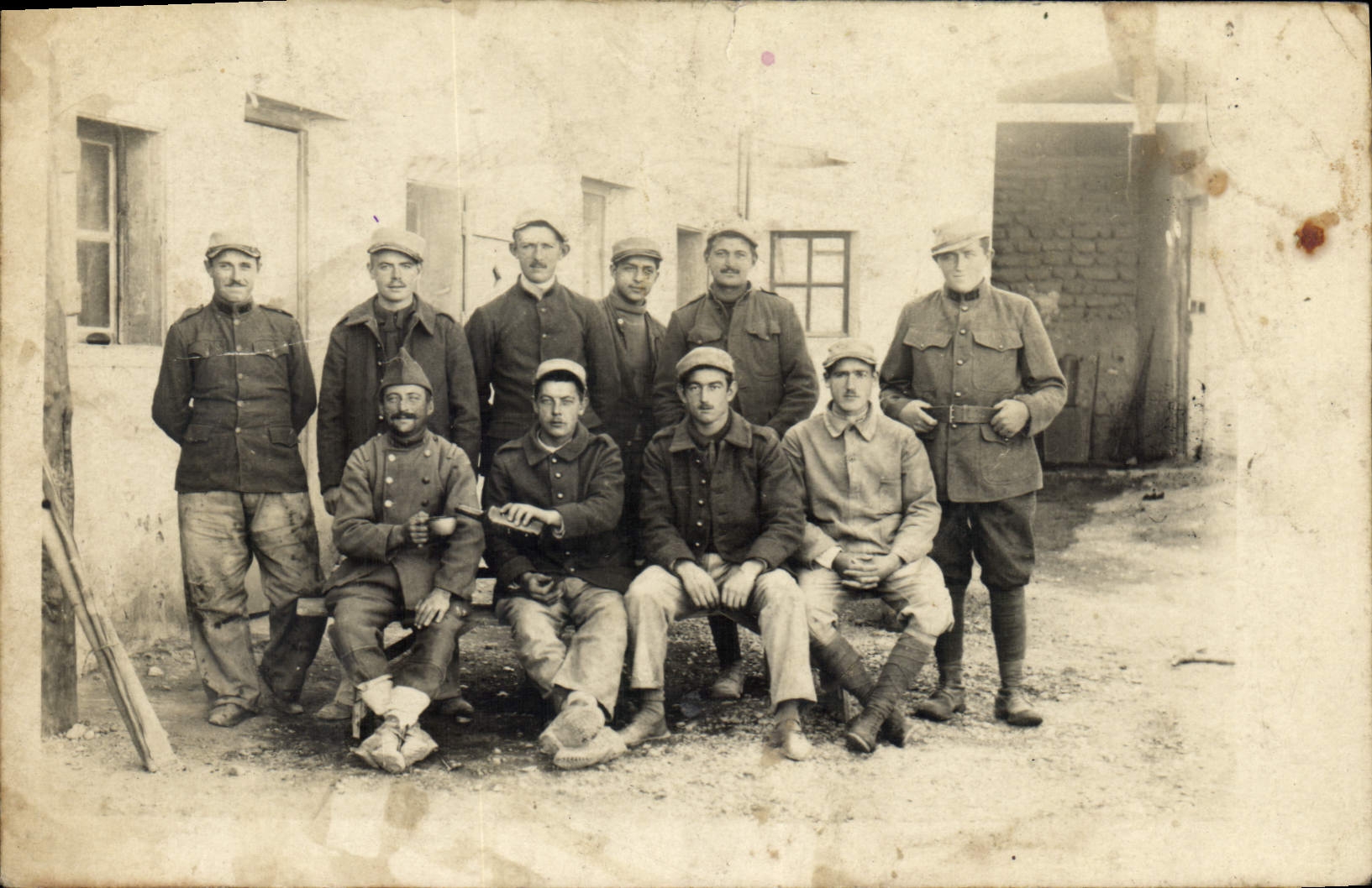 CARTE PHOTO Soldats Militaria