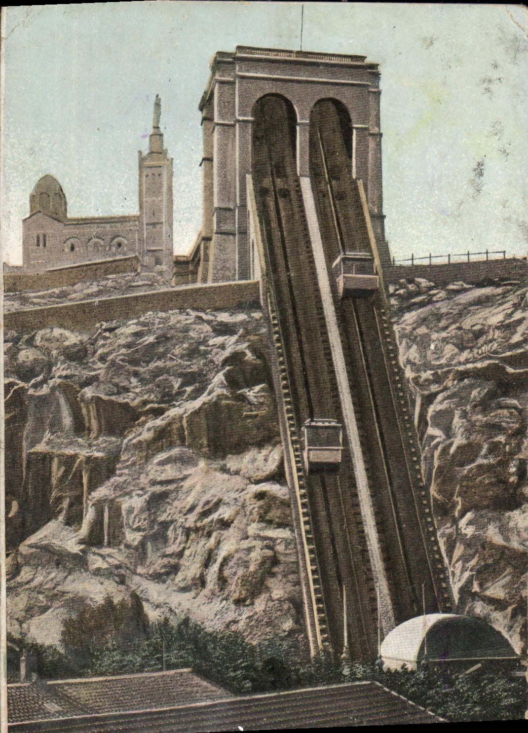 CPA Marseille Ascenseur de Notre Dame de la Garde 