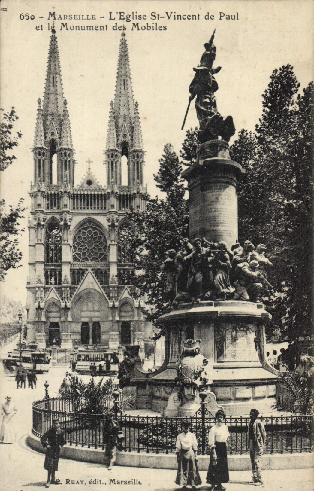 CPA Marseille L'Eglise Saint Vincent de Paul et le Monument des Mobiles 