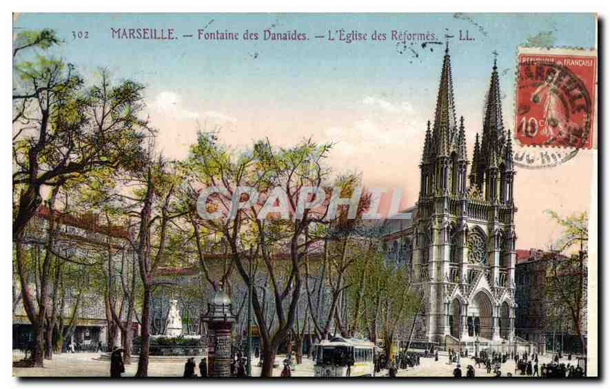 CPA Marseille Fontaine des Danaides L'Eglise des Reformes 