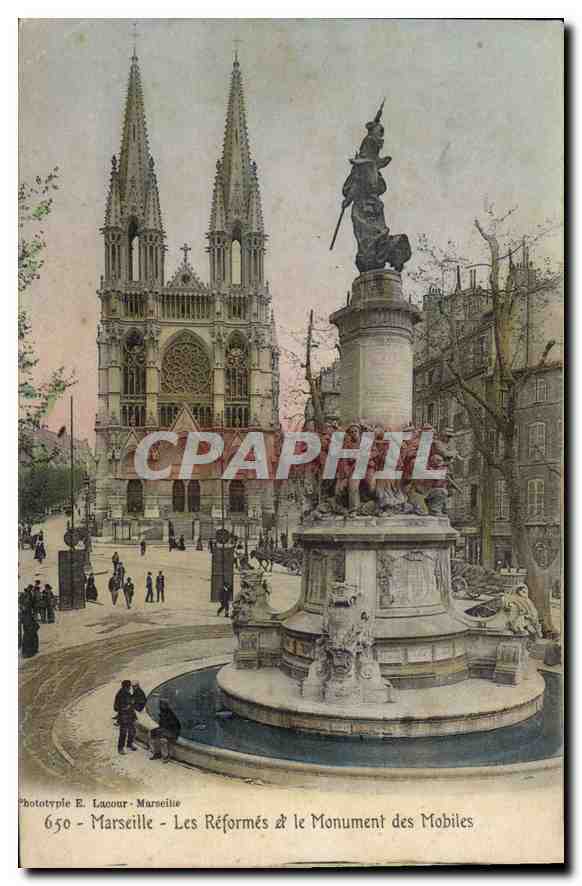 CPA Marseille Les Reformes et le Monument des Mobiles 