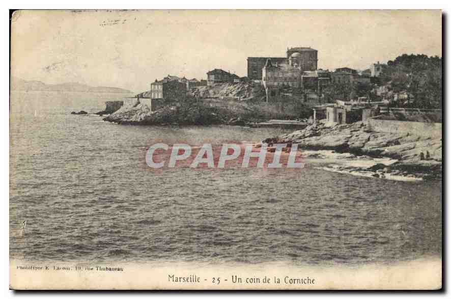 CPA Marseille Un coin de la Corniche 