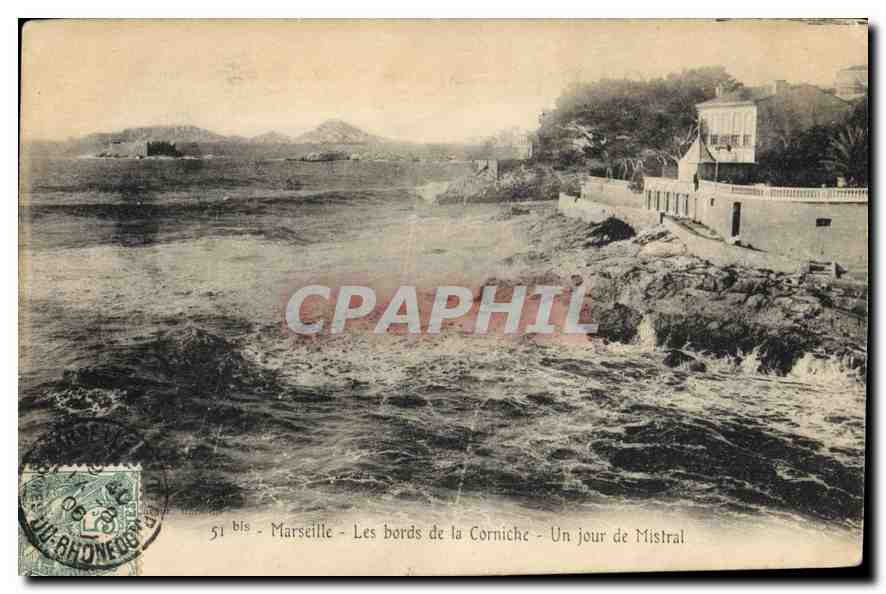 CPA Marseille Les bords de la Corniche un jour de Mistral 
