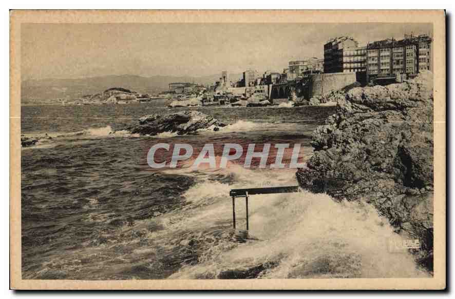 CPA Marseille Un Coin de la Corniche 