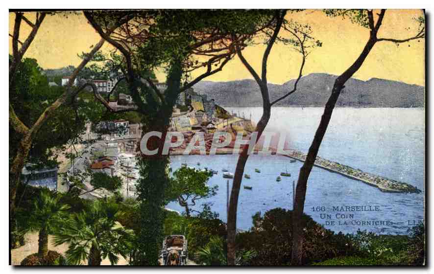 CPA Marseille Un Coin de la Corniche 