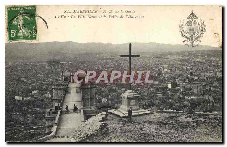 CPA Marseille N D de la Garde a l'Est La Ville Nouve et la Vallee de l'Huveune 