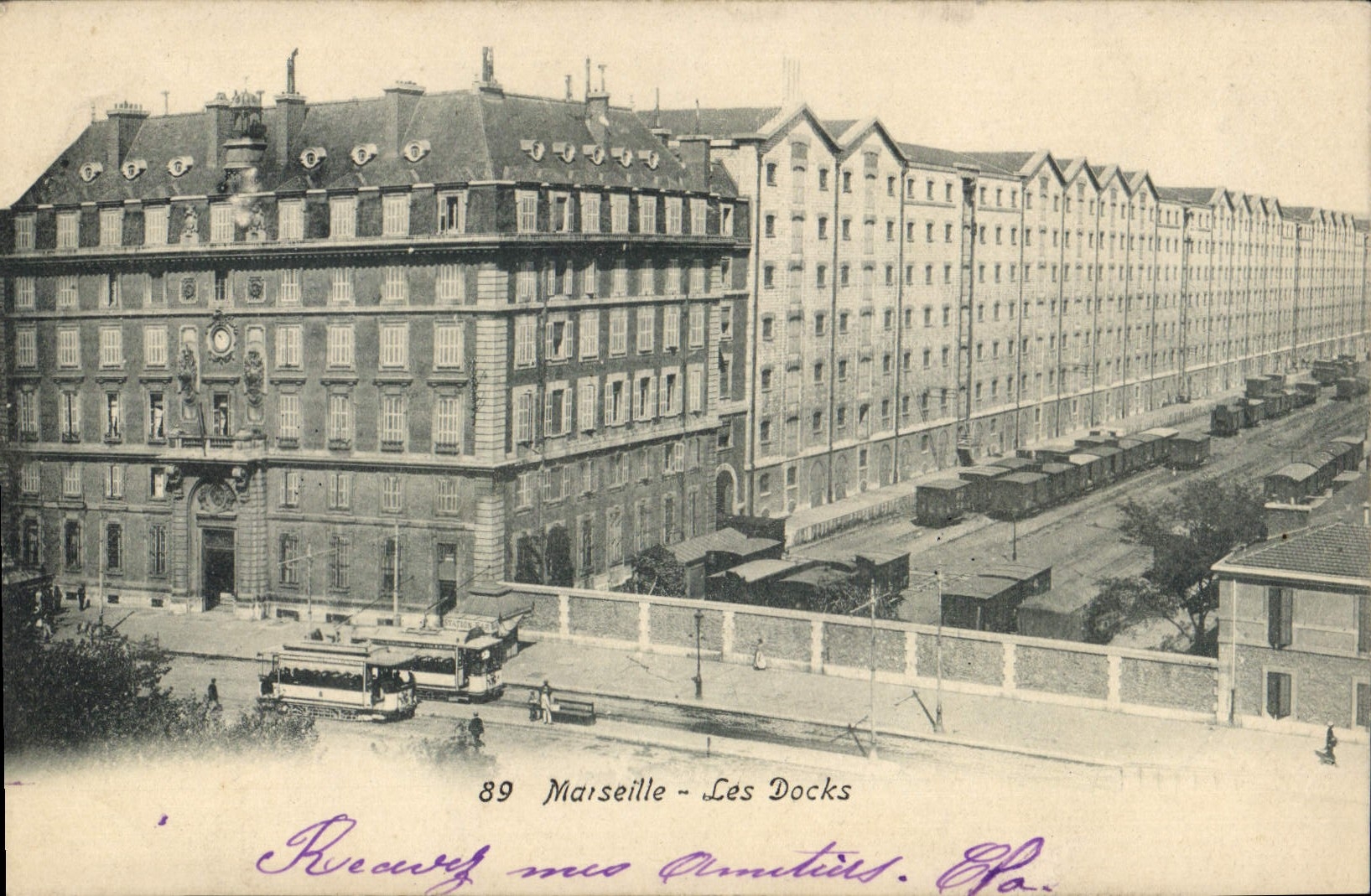 Marseille - Les Docks — vue des quais et des bâtiments — éditeur inconnu, n° 89 - Recto