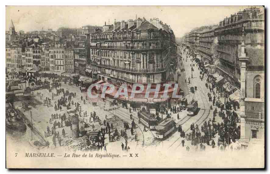 CPA Marseille La Rue de la Republique 
