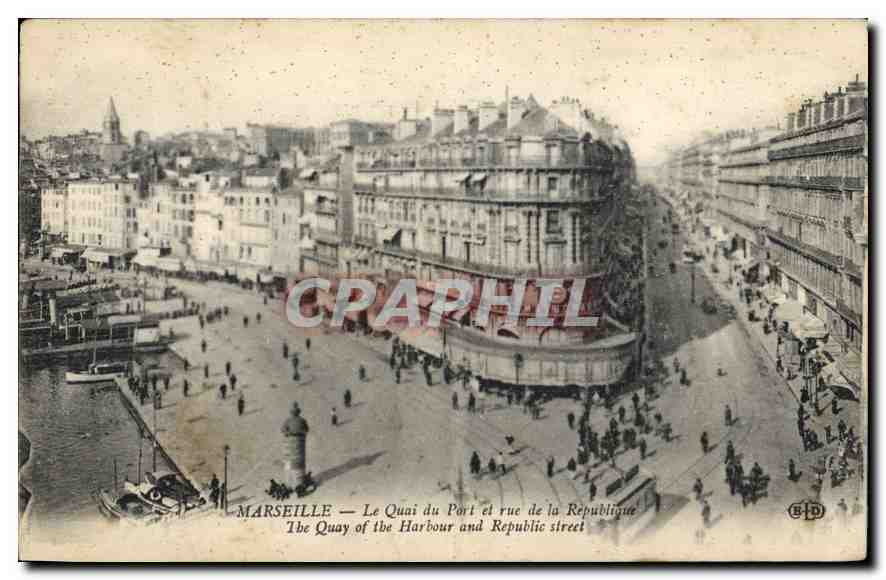 CPA Marseille Le Quai du Port et Rue de la Republique 