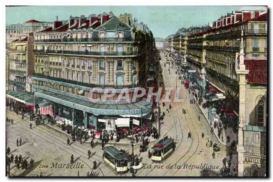 CPA Marseille La Rue de la Republique 
