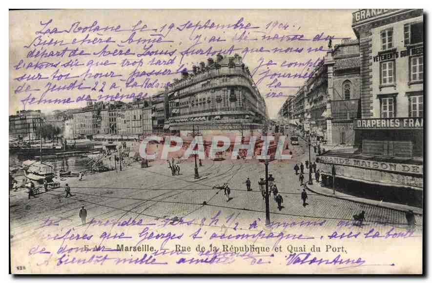 CPA Marseille La Rue de la Republique et Quai du Port 