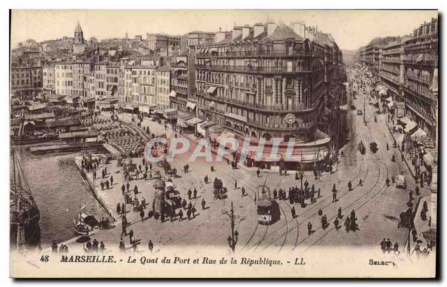 CPA Marseille Le Quai du Port et Rue de la Republique 