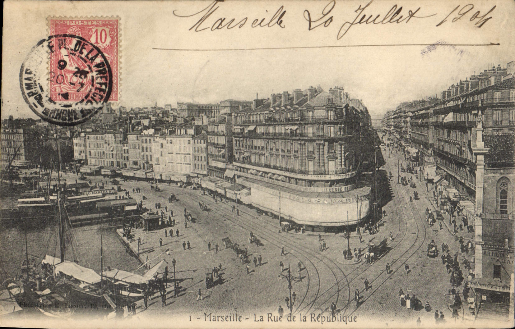 CPA Marseille La Rue de la Republique 