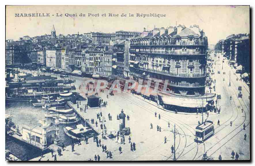CPA Marseille Le Quai du Port et Rue de la Republique 