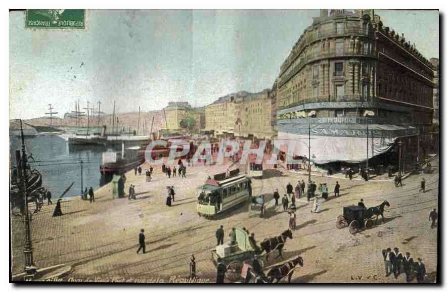 CPA Marseille Quai du Vieux Port et rue de la Republique 