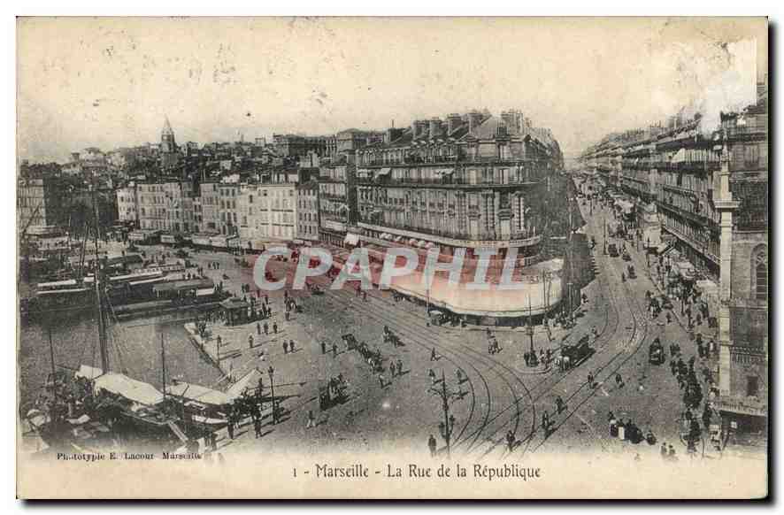 CPA Marseille la rue de la Republique 