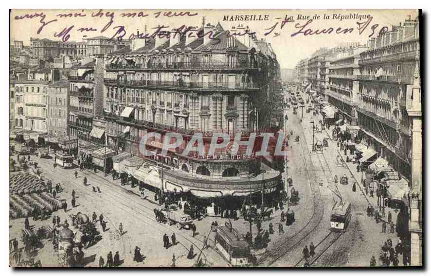 CPA Marseille la rue de la Republique 