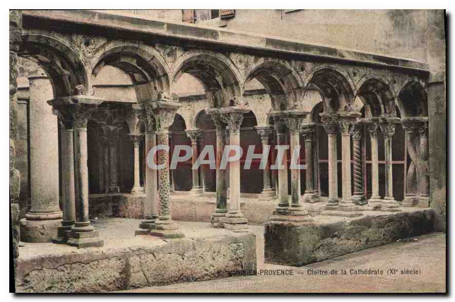 CPA Aix en Provence Cloitre de la Cathedrale XI siecle 