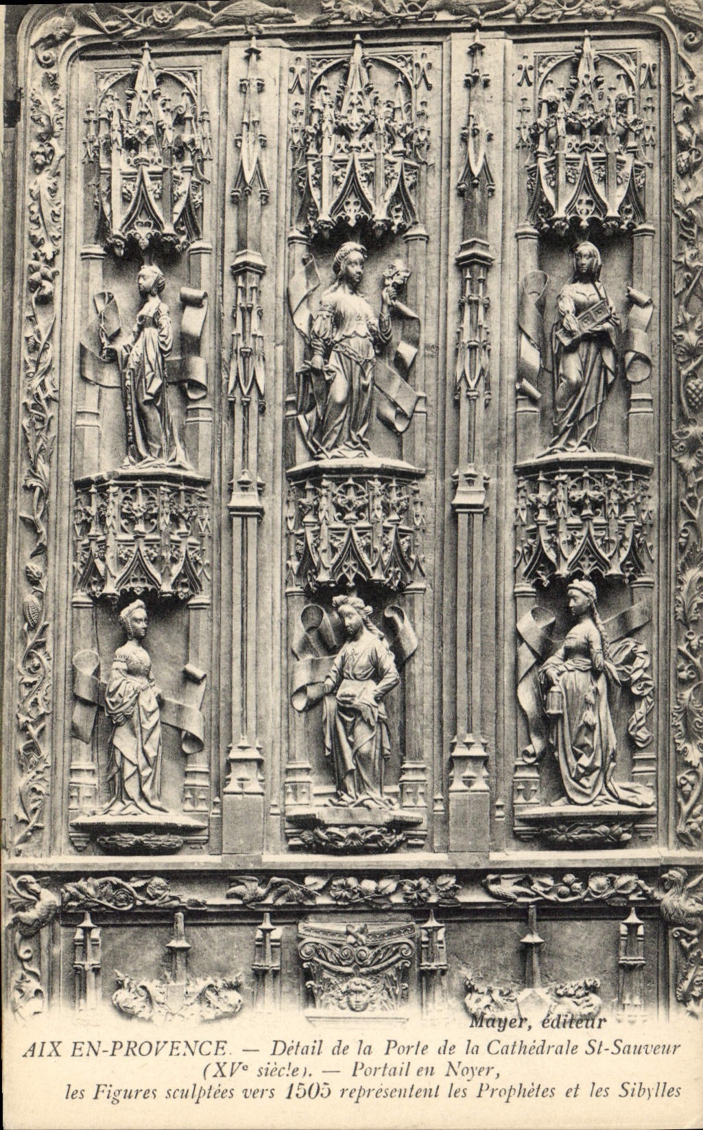 CPA Aix en Provence detail de la Porte de la Cathedrale St Sauveur XV siecle Portail en Noyer les Fi