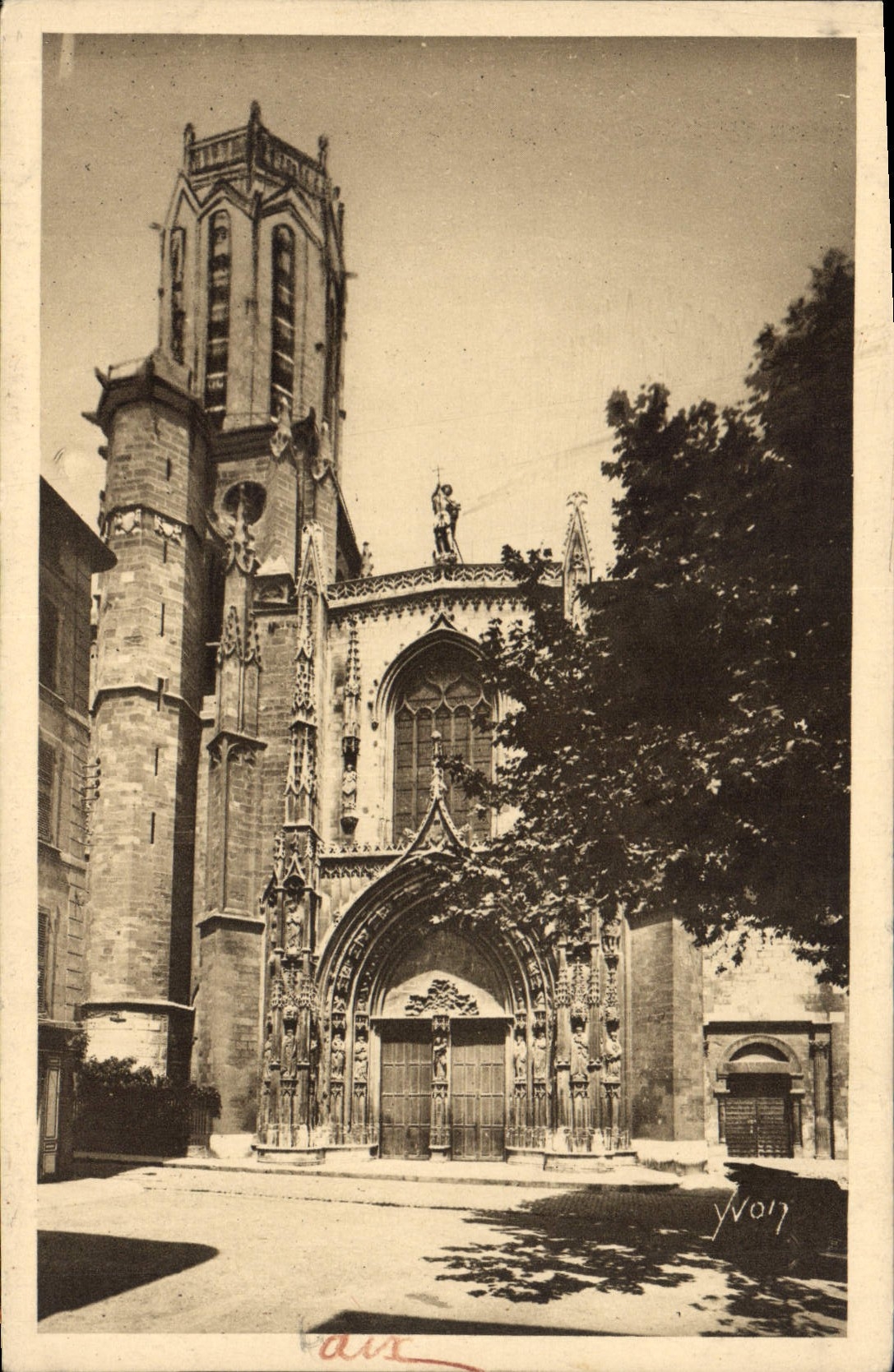 Aix-en-Provence — Cathédrale Saint-Sauveur — Éditions d'Art YVON