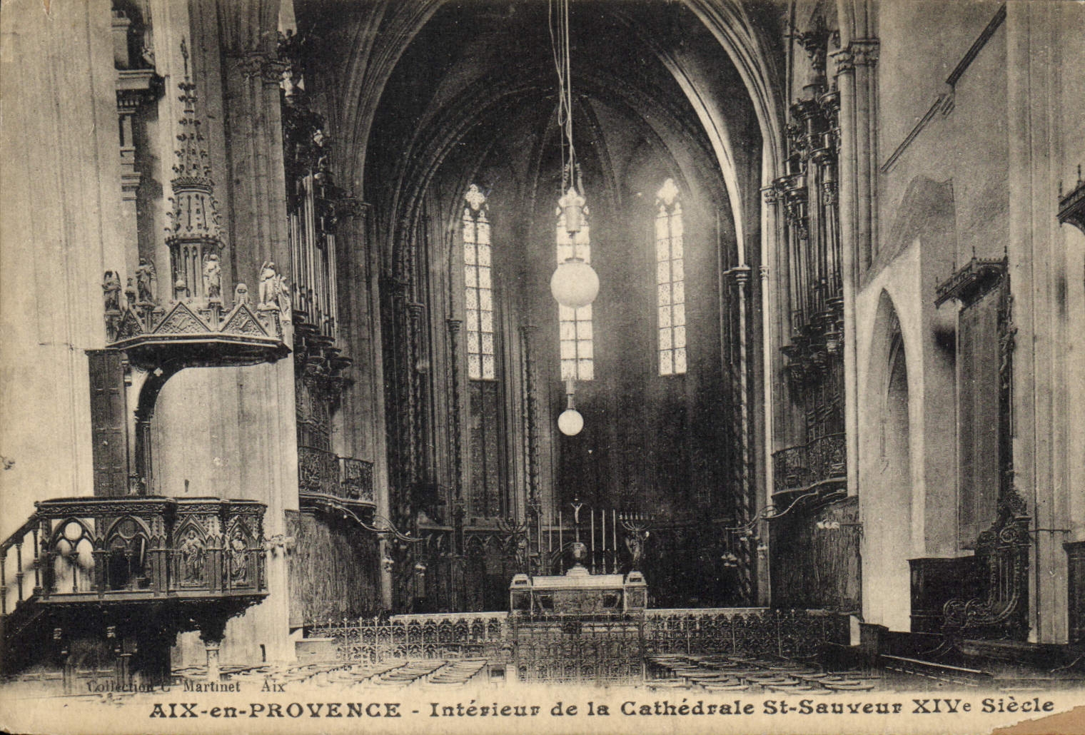 Aix-en-Provence — Intérieur de la Cathédrale Saint-Sauveur XIVe siècle — Collection G. Martinet
