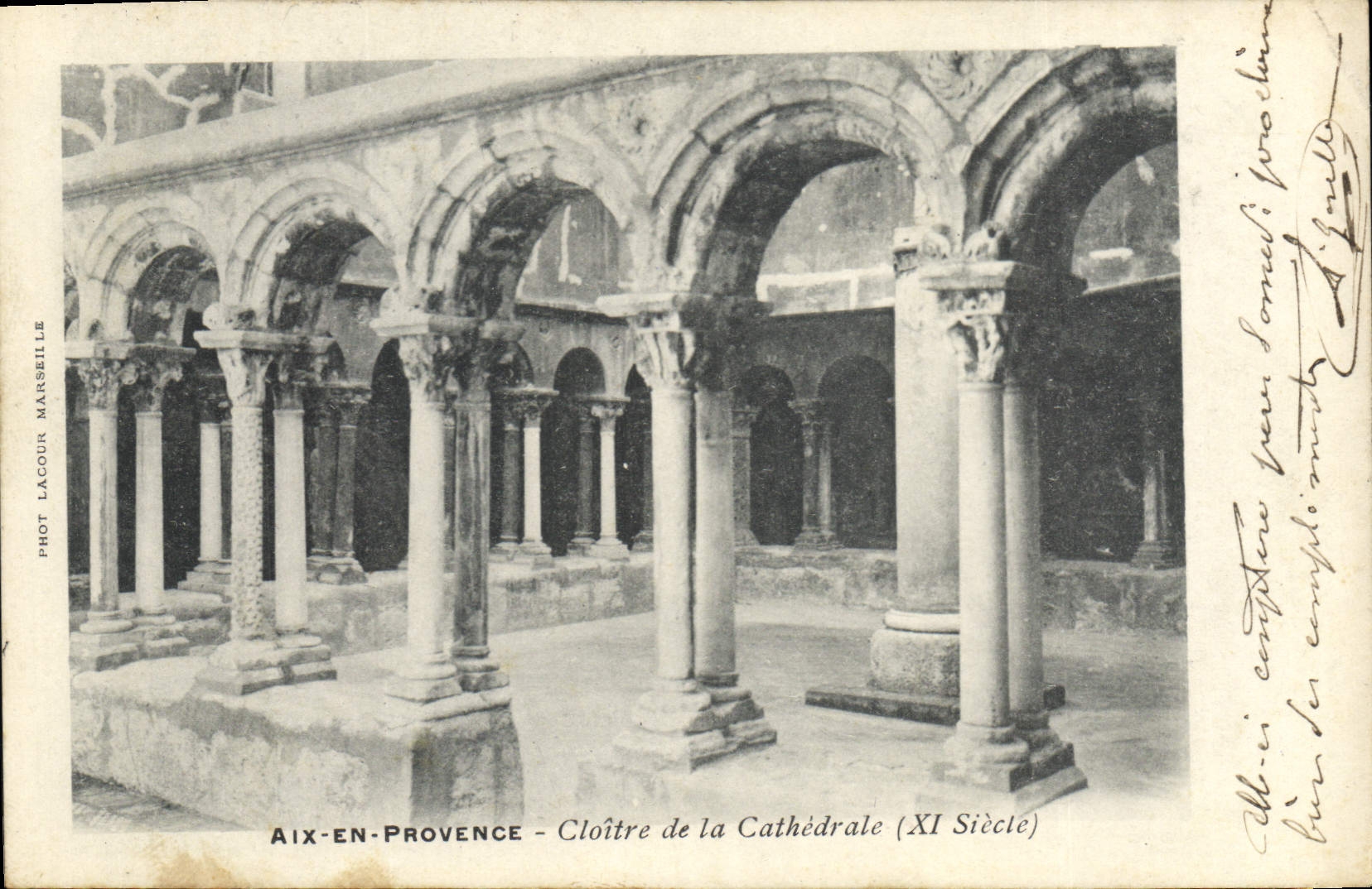 Aix-en-Provence — Cloître de la Cathédrale (XIe siècle) — Phot. Lacour, Marseille