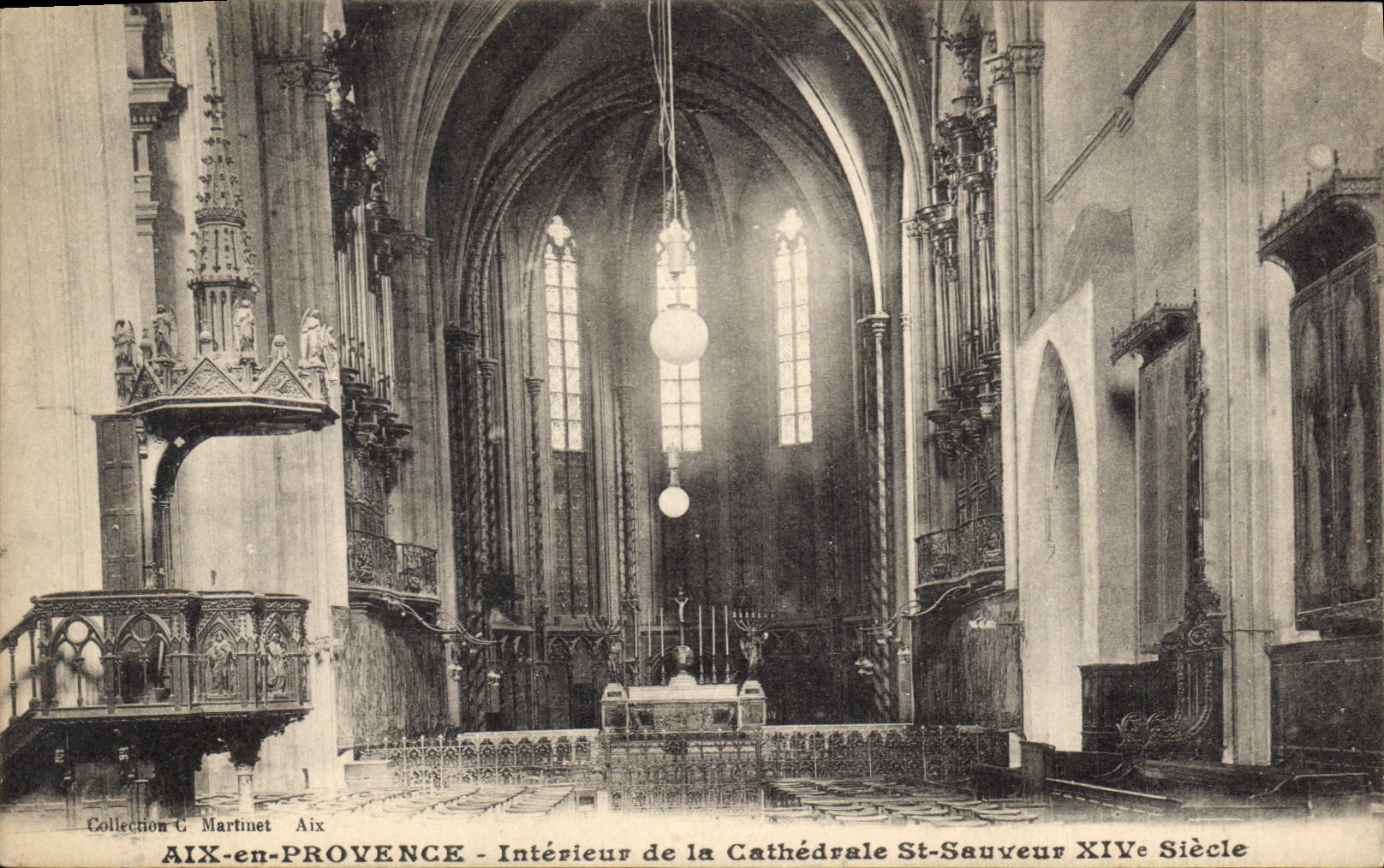 AIX-en-PROVENCE - Intérieur de la Cathédrale St-Sauveur XIVe Siècle — Collection G. Martinet
