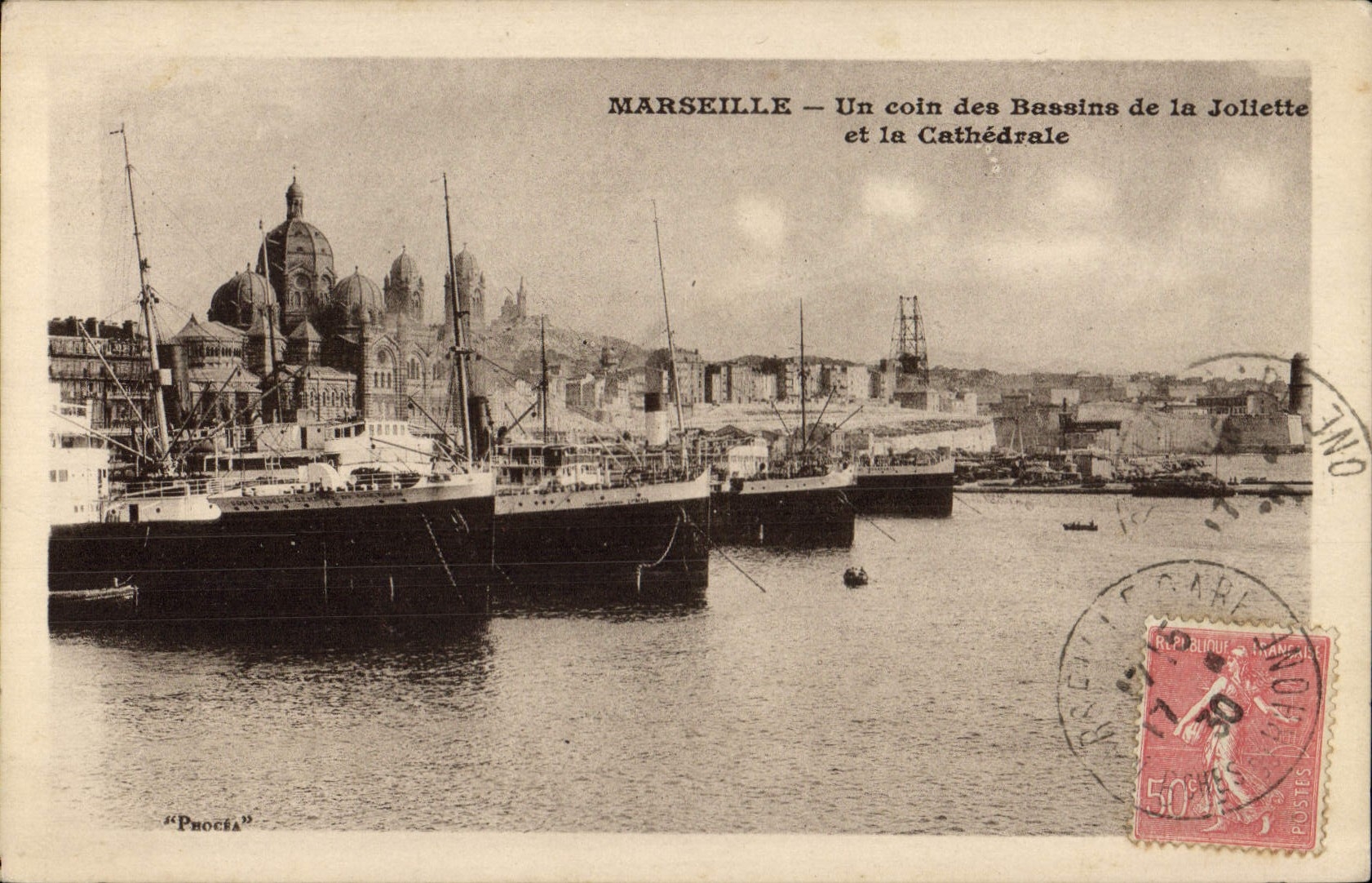 CPA Marseille un Coin des Bassins de la Joliette et la Cathedrale 