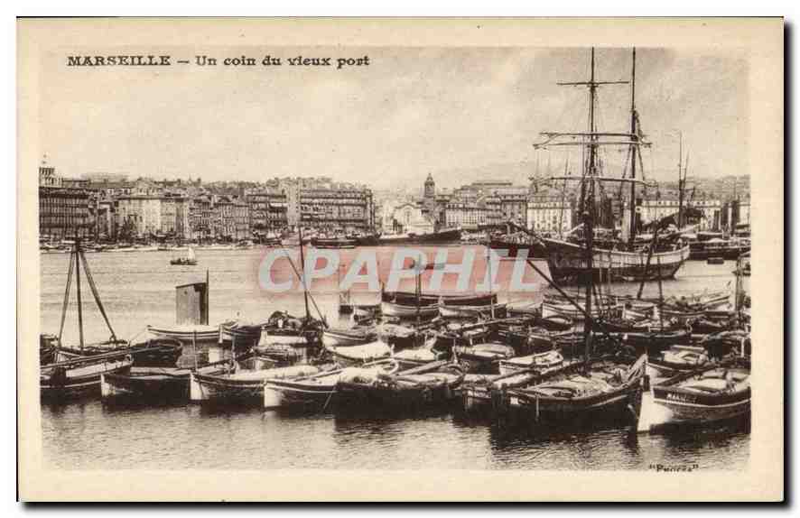 CPA Marseille un Coin du Vieux Port 