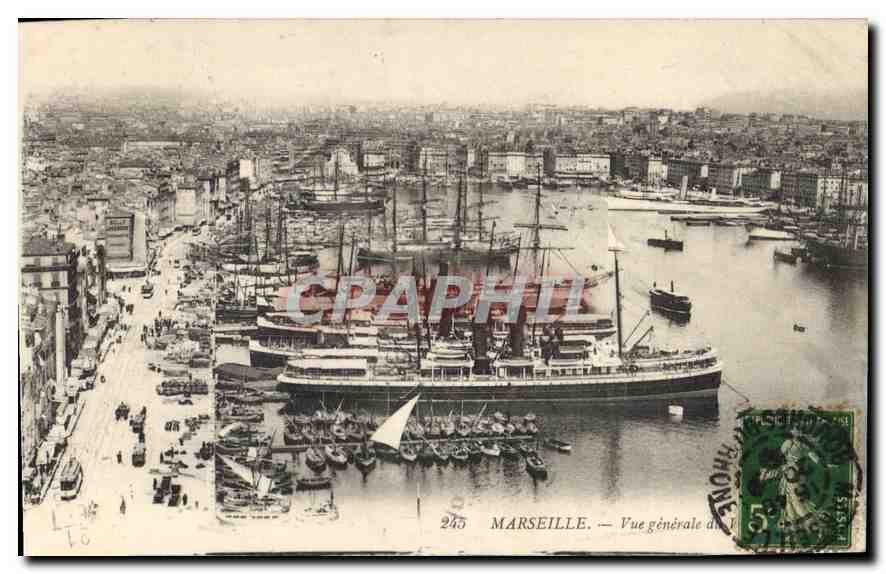 CPA Marseille vue generale du Vieux Port 